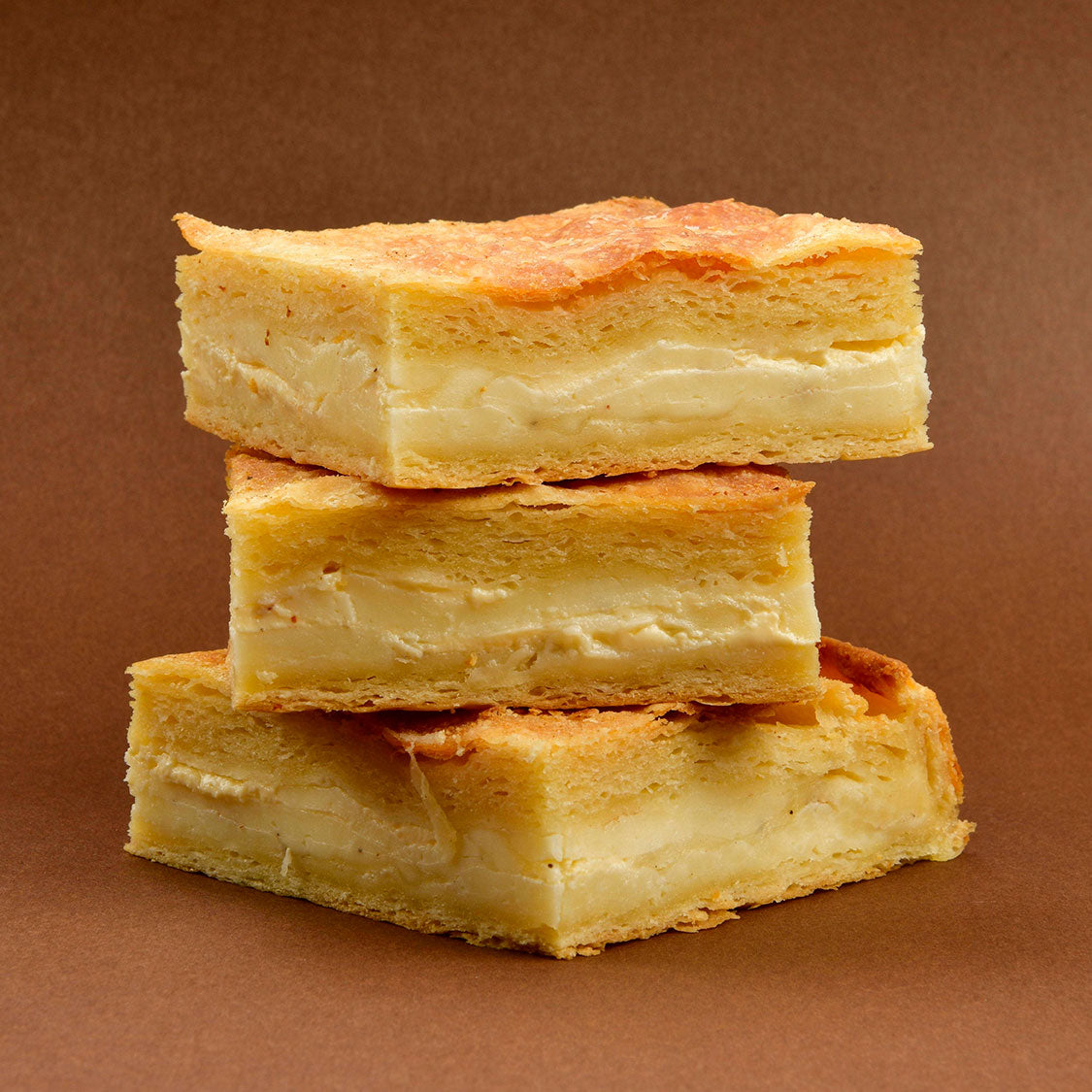 Peynirli Alt Üst Börek