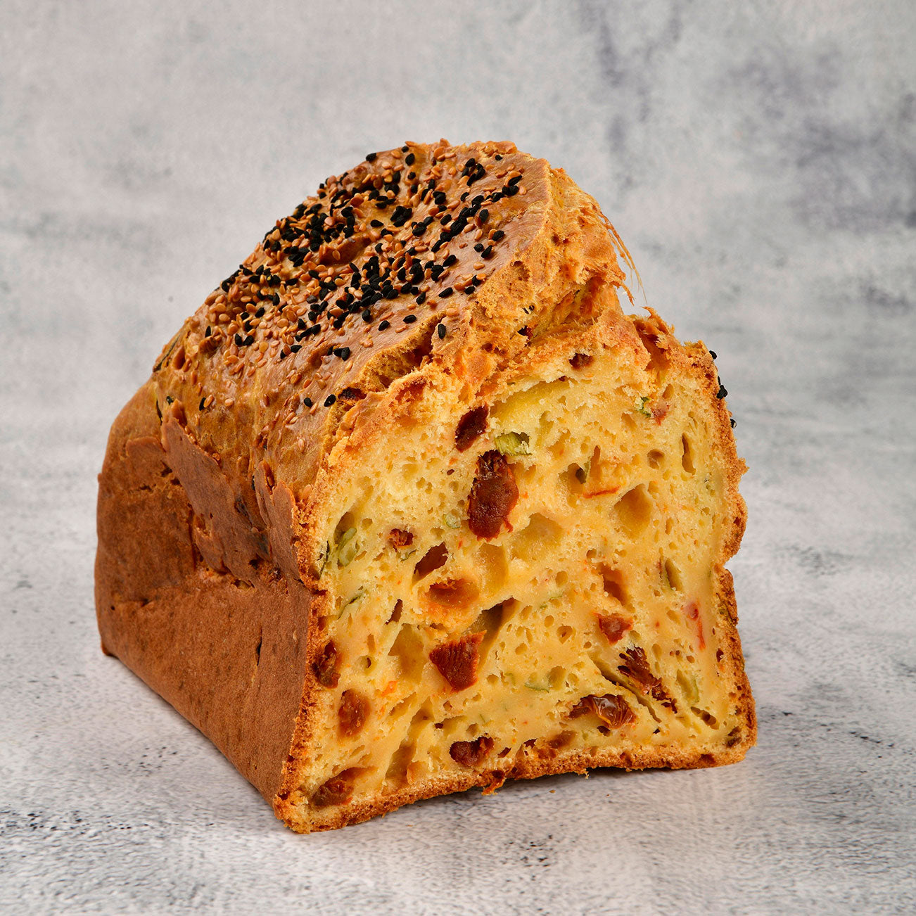 Kuru Domatesli & Fesleğenli Kek