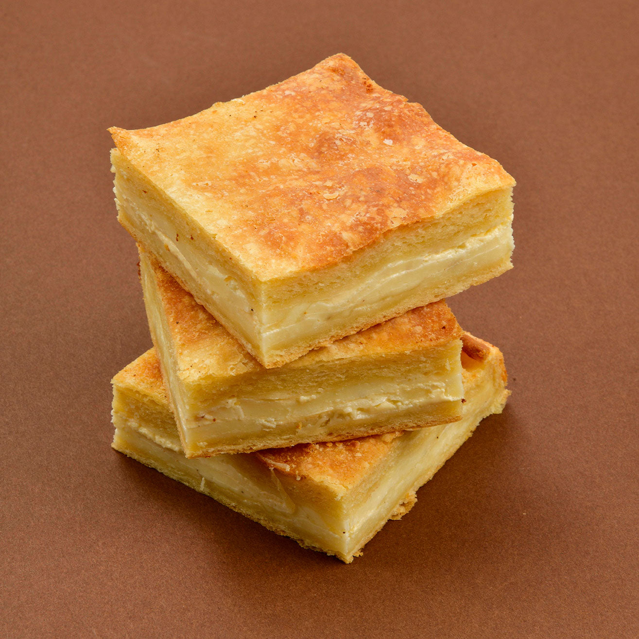 Peynirli Alt Üst Börek